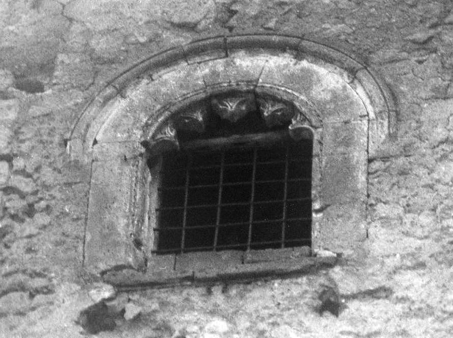 finestra - ambito catalano (sec. XV)