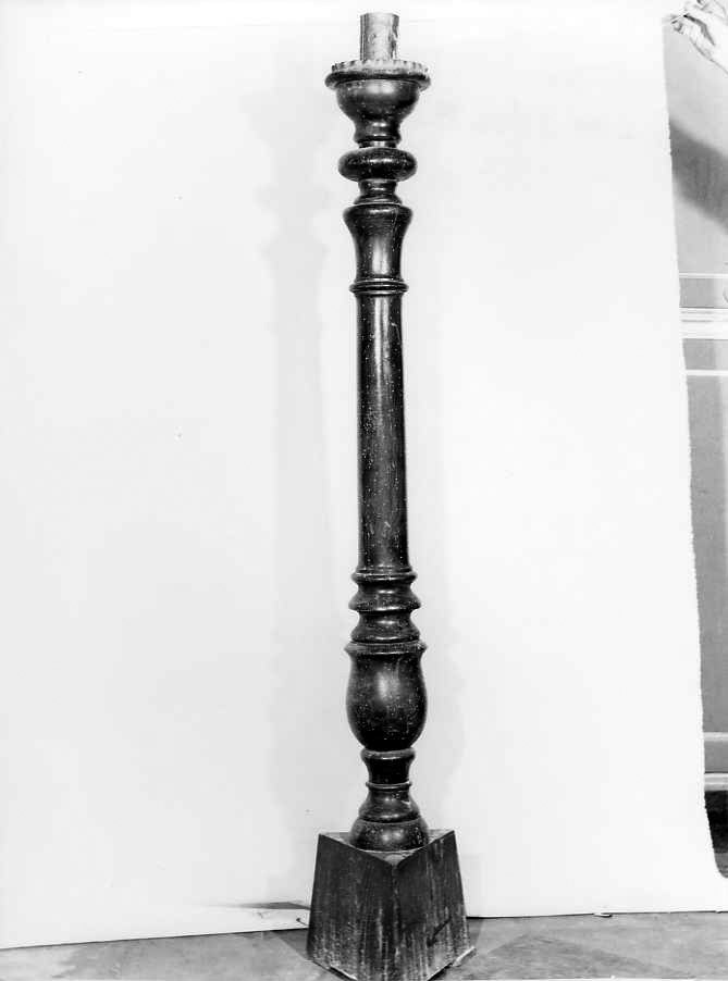 base per il cero pasquale - bottega campana (sec. XIX)