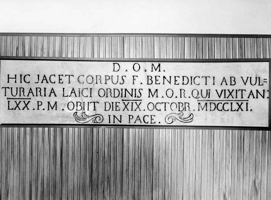 lapide tombale - bottega campana (sec. XVIII)