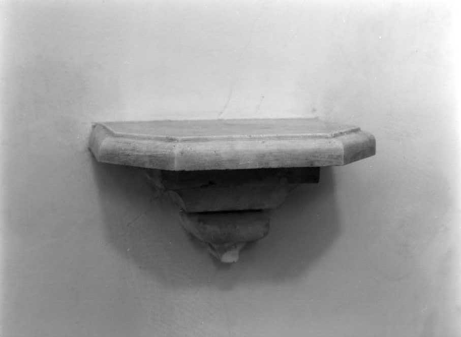 mensola - bottega campana (sec. XVIII)