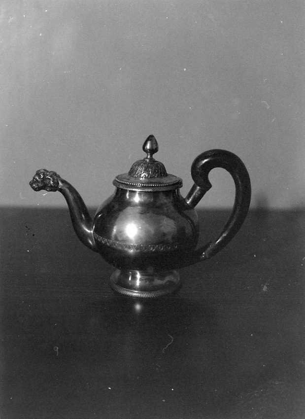 teiera - bottega beneventana (sec. XIX)