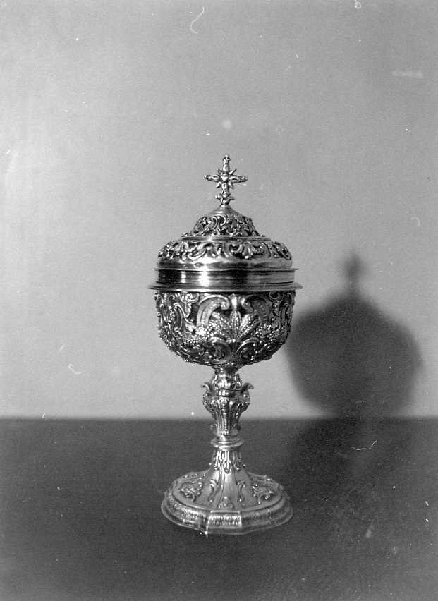 pisside - bottega napoletana (inizio sec. XX)