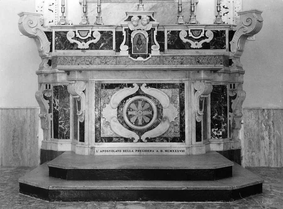 altare - bottega campana (sec. XX)