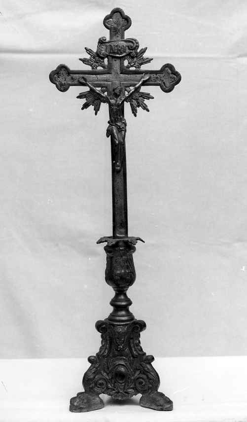 croce d'altare - bottega campana (prima metà sec. XX)