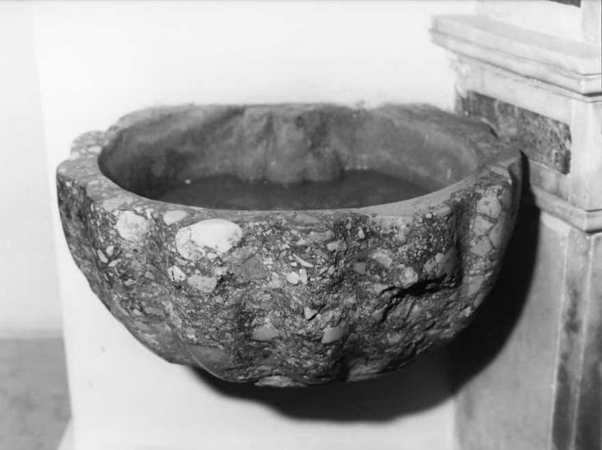 acquasantiera da parete - bottega campana (seconda metà sec. XIX)