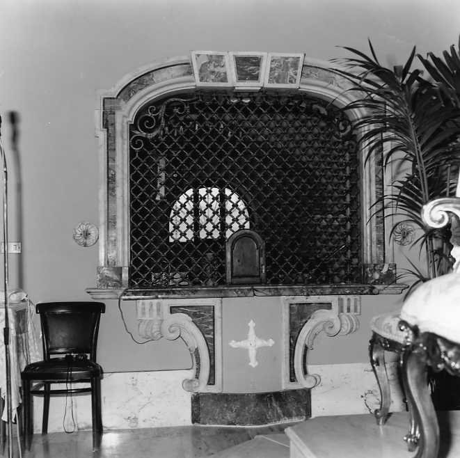 grata - bottega campana (prima metà sec. XIX)