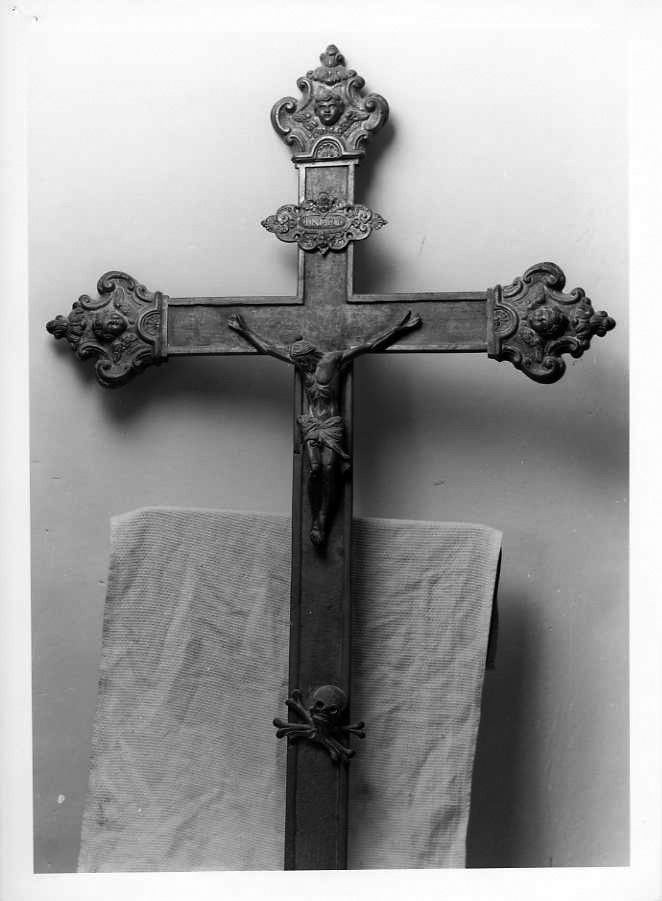 croce processionale di Arciprete Vitale Michele (primo quarto sec. XX)