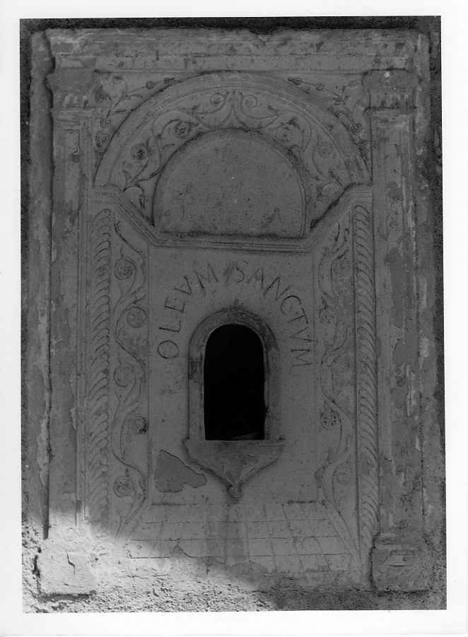 mostra di tabernacolo - a muro - bottega campana (fine/inizio secc. XVI/ XVII)