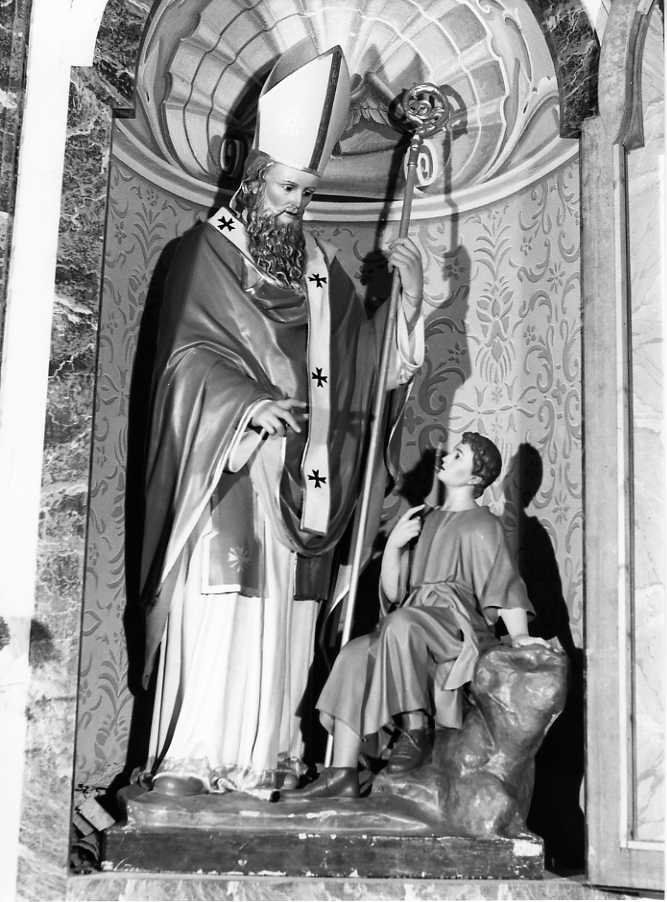 San Biagio guarisce un fanciullo (gruppo scultoreo) di Guacci Luigi (prima metà sec. XX)