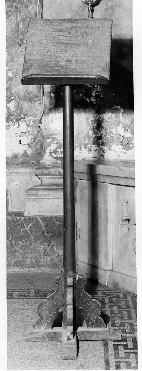 leggio a piede - bottega campana (sec. XVIII)