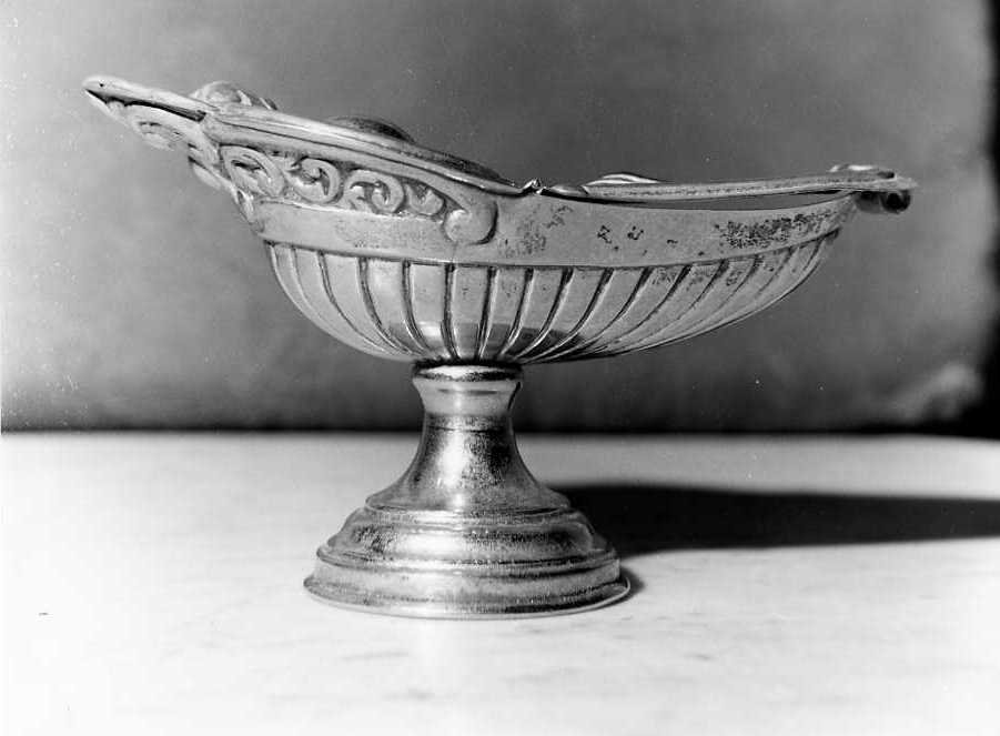 navicella portaincenso - a galeone - bottega napoletana (sec. XVIII)