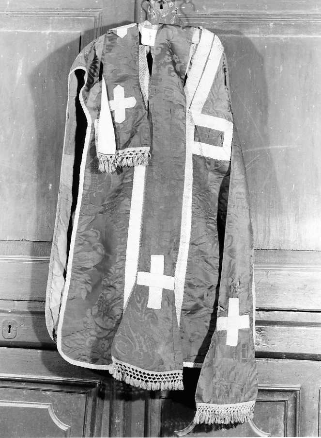 motivi decorativi floreali (paramento liturgico, insieme) - manifattura napoletana (sec. XVIII)