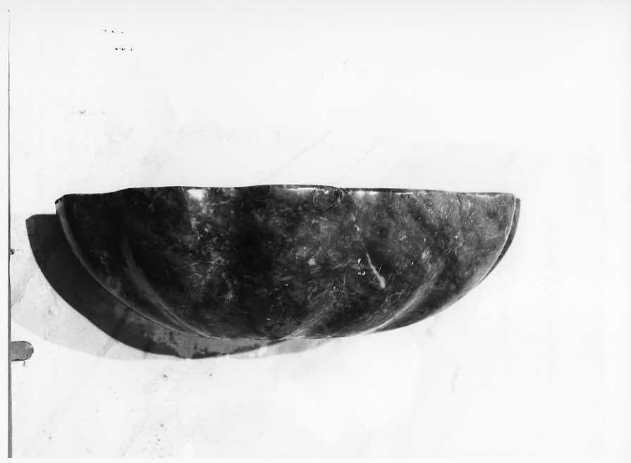 acquasantiera da parete - bottega napoletana (sec. XVIII)