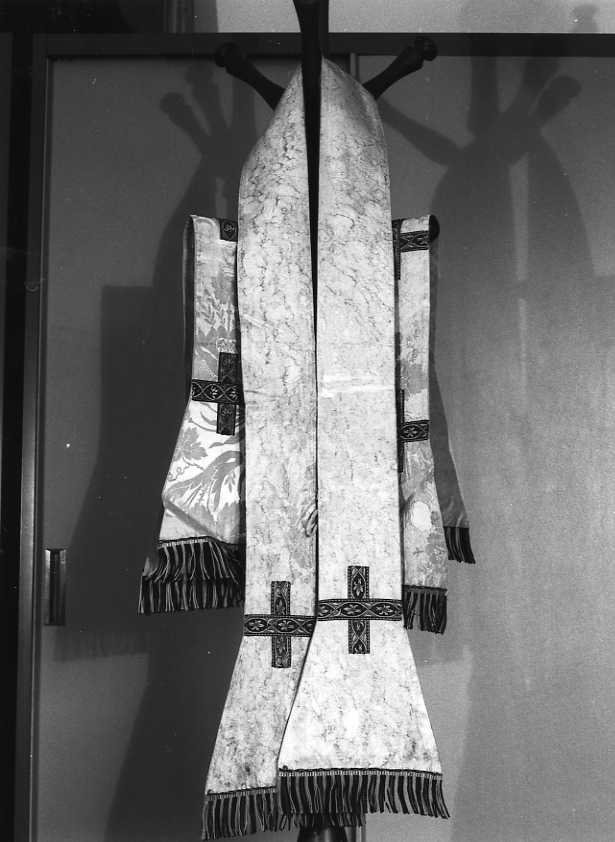 paramento liturgico, elemento d'insieme - manifattura campana (sec. XIX)