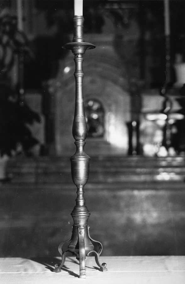 candeliere, serie - bottega campana (seconda metà sec. XIX)