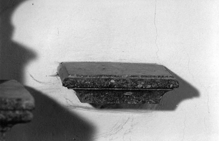 mensola - bottega campana (sec. XVIII)