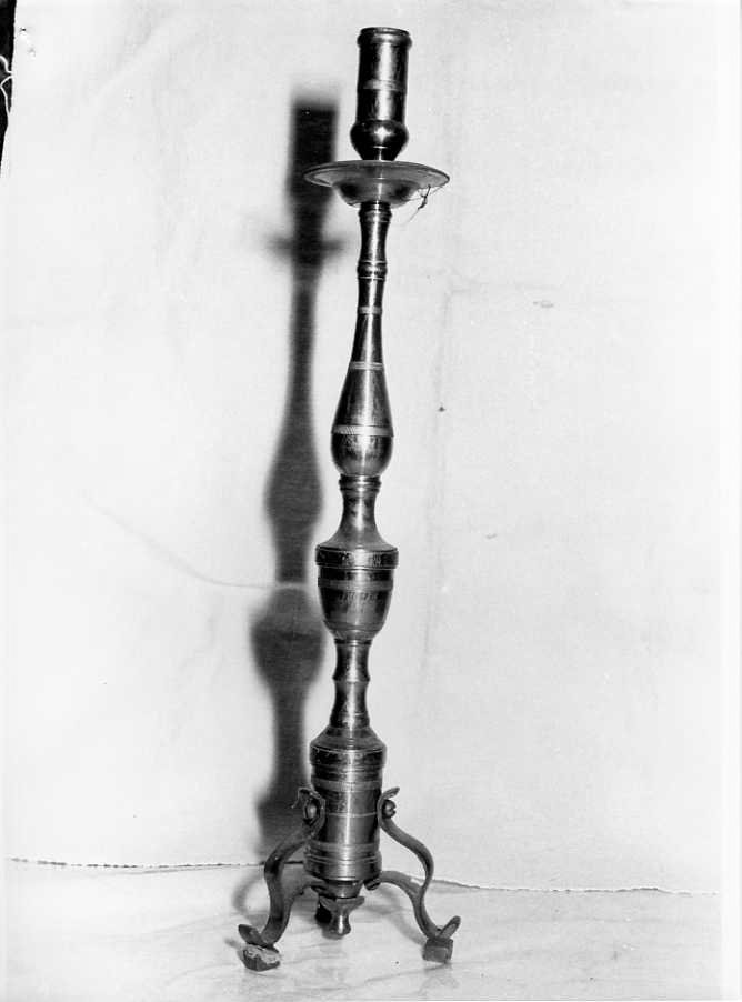 candeliere, serie - bottega campana (sec. XIX)