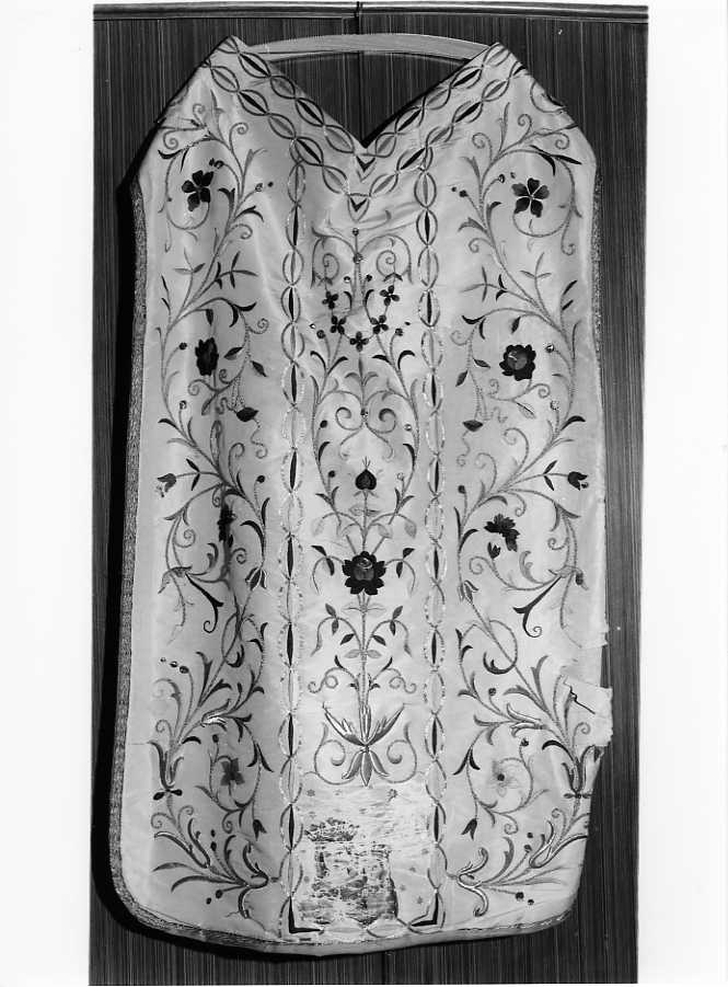 motivi decorativi floreali (paramento liturgico) - manifattura campana (fine/inizio secc. XIX/ XX)