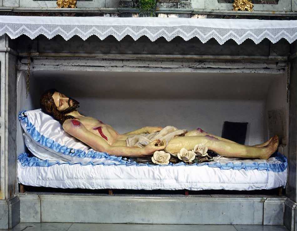 Cristo morto (statua) - bottega campana (prima metà sec. XX)