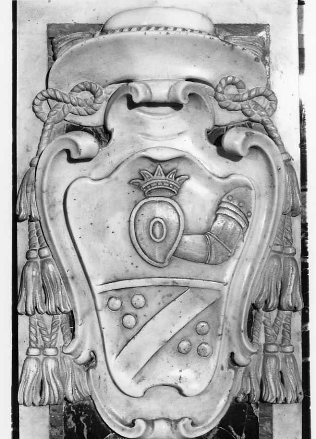 stemma cardinalizio (rilievo) - bottega campana (sec. XVIII)