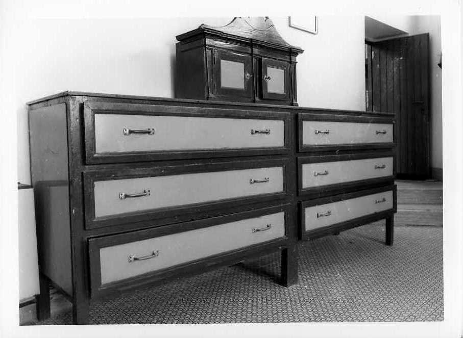 mobile da sacrestia - bottega campana (fine/inizio secc. XIX/ XX)