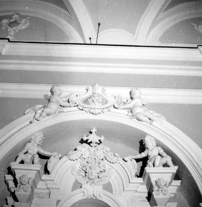 decorazione plastica di Capuano Pasquale (sec. XVIII)