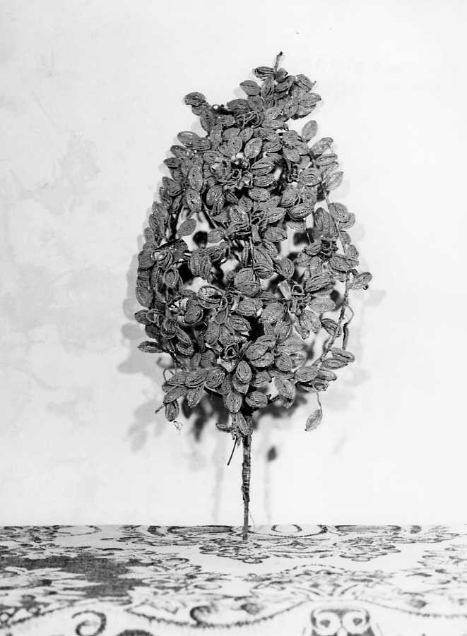 composizione floreale d'altare - bottega campana (prima metà sec. XX)