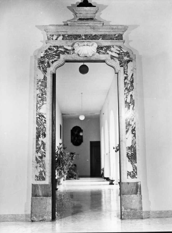 mostra di portale di Belliazzi Antonio (sec. XIX)
