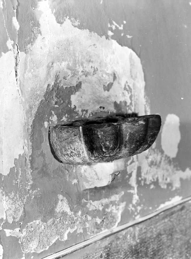 acquasantiera - bottega campana (sec. XVIII)