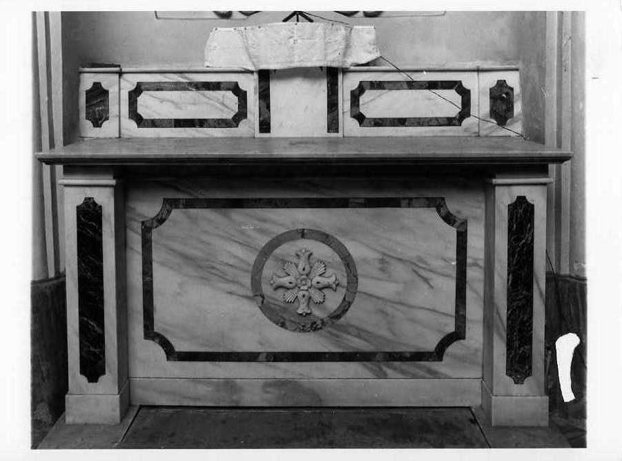 altare - bottega campana (prima metà sec. XX)