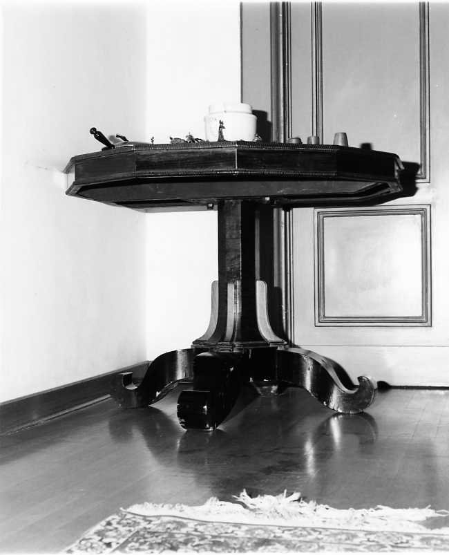 tavolo - bottega campana (sec. XIX)