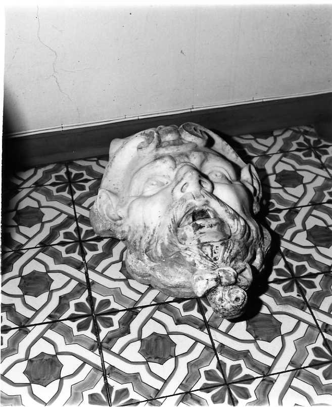 mascherone (scultura, frammento) - bottega campana (sec. XVIII)