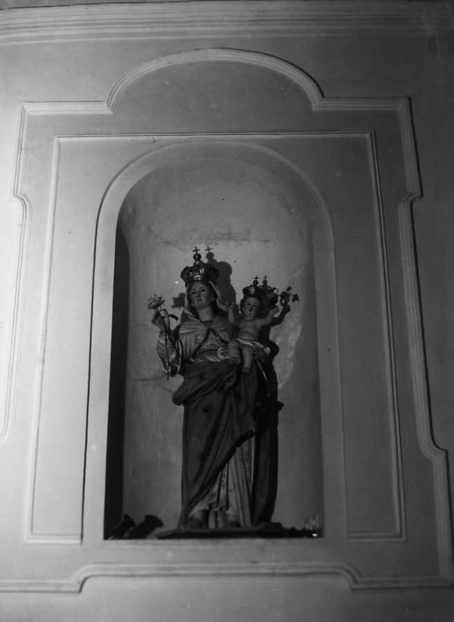 Madonna con Bambino (statua) - bottega campana (prima metà sec. XX)