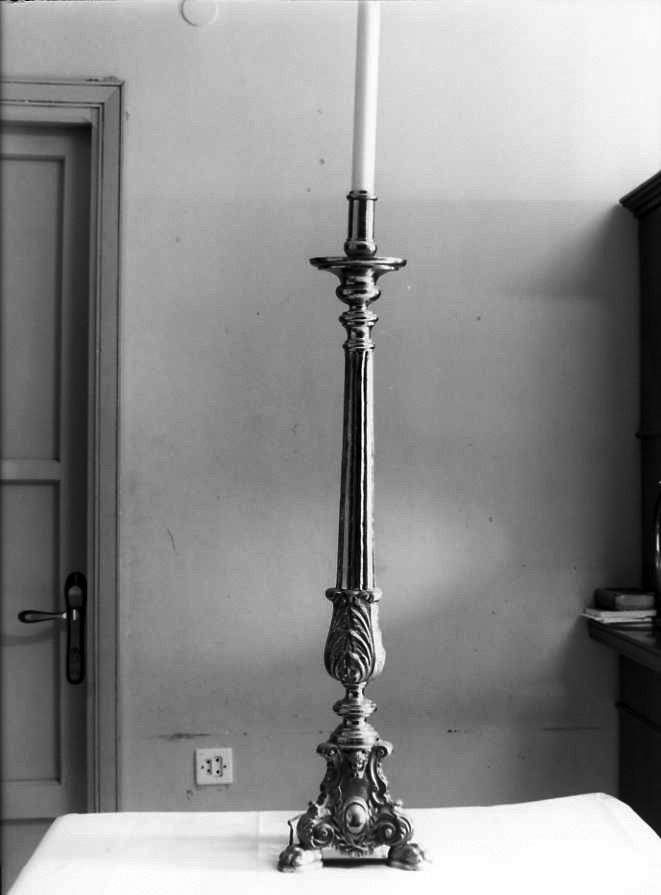 candelabro, serie - bottega campana (prima metà sec. XX)