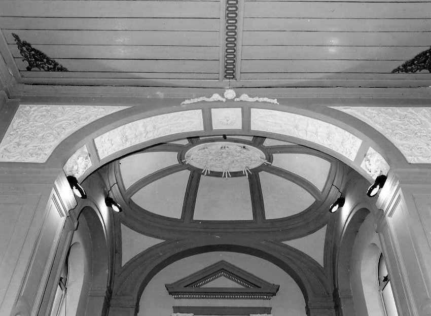 decorazione plastica - bottega campana (sec. XIX)