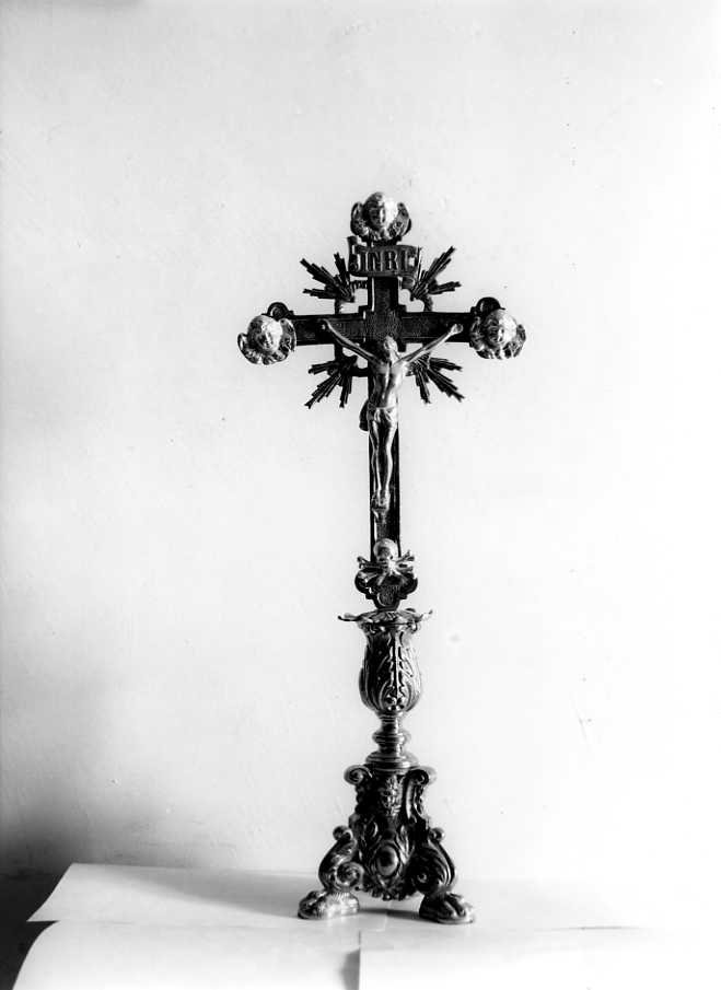 croce d'altare - bottega campana (prima metà sec. XX)