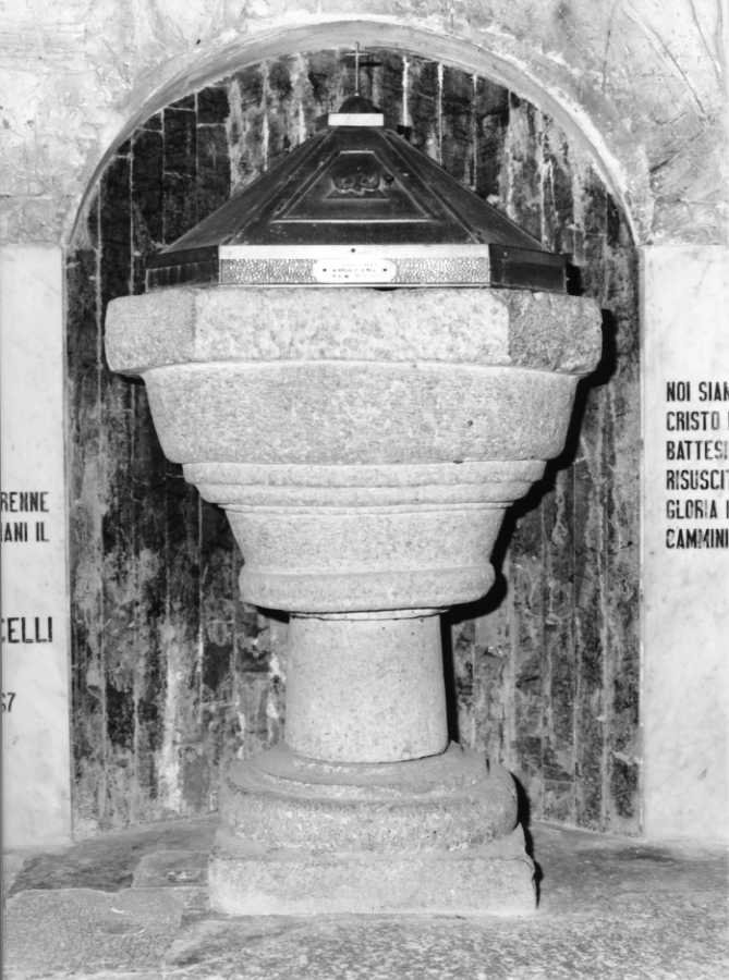 fonte battesimale - bottega campana (sec. XVII)