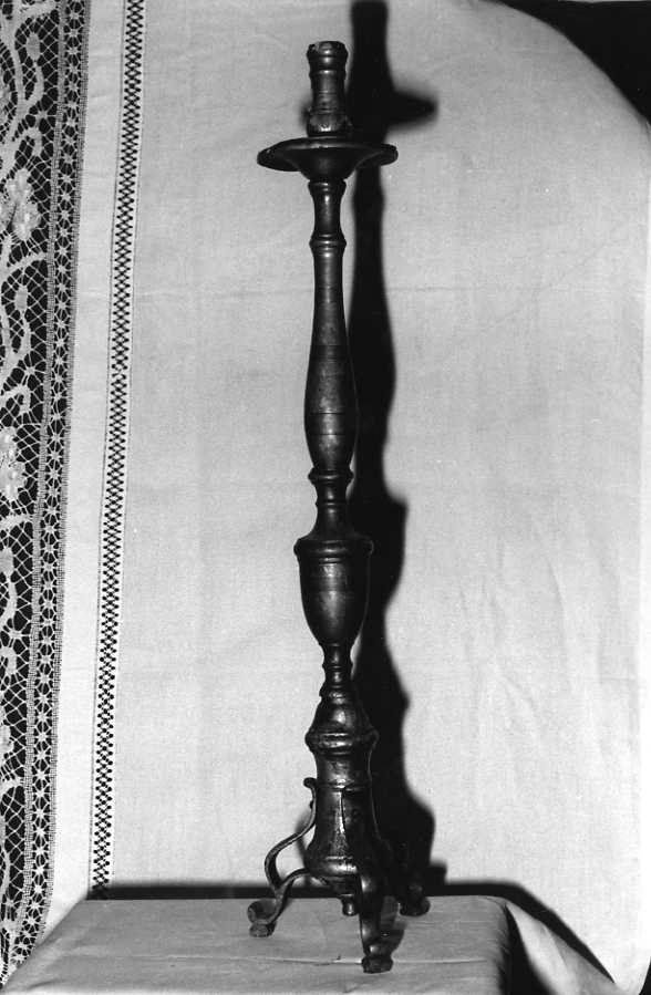 candeliere, serie - bottega campana (sec. XIX)