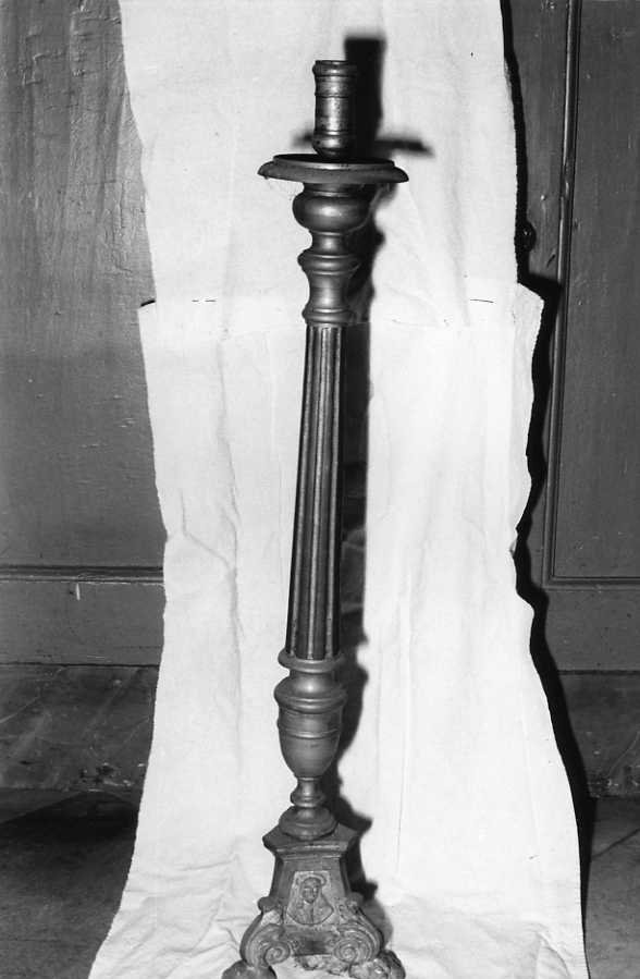 candeliere, serie - bottega campana (sec. XIX)