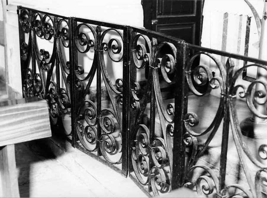 balaustrata di cappella - bottega campana (prima metà sec. XX)