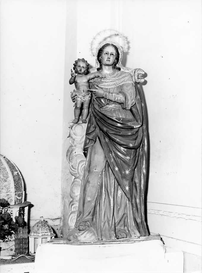 Madonna con Bambino (statua) - bottega campana (seconda metà sec. XVIII)