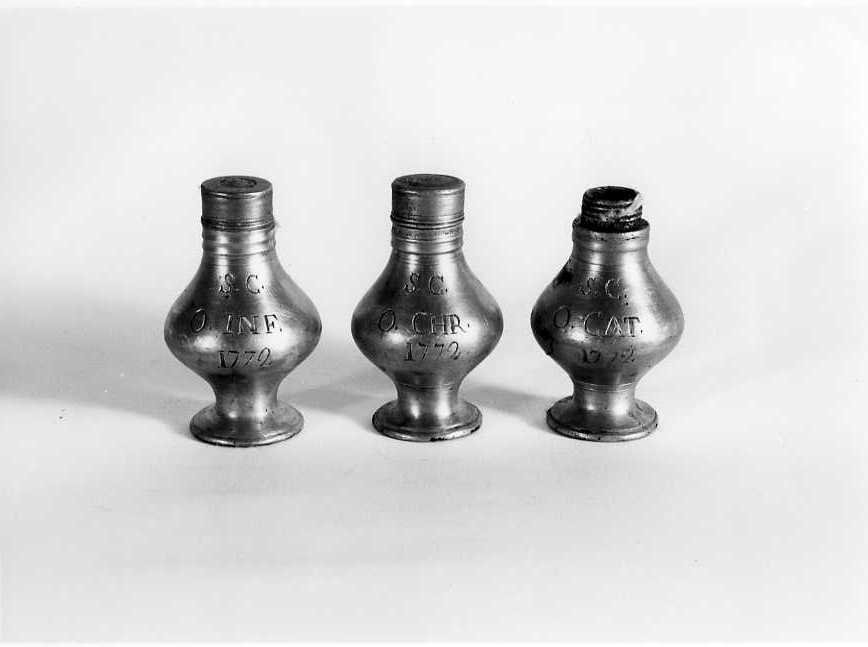 vasetti per oli santi, serie - bottega napoletana (sec. XVIII)