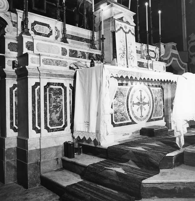 altare maggiore - bottega campana (seconda metà sec. XIX)