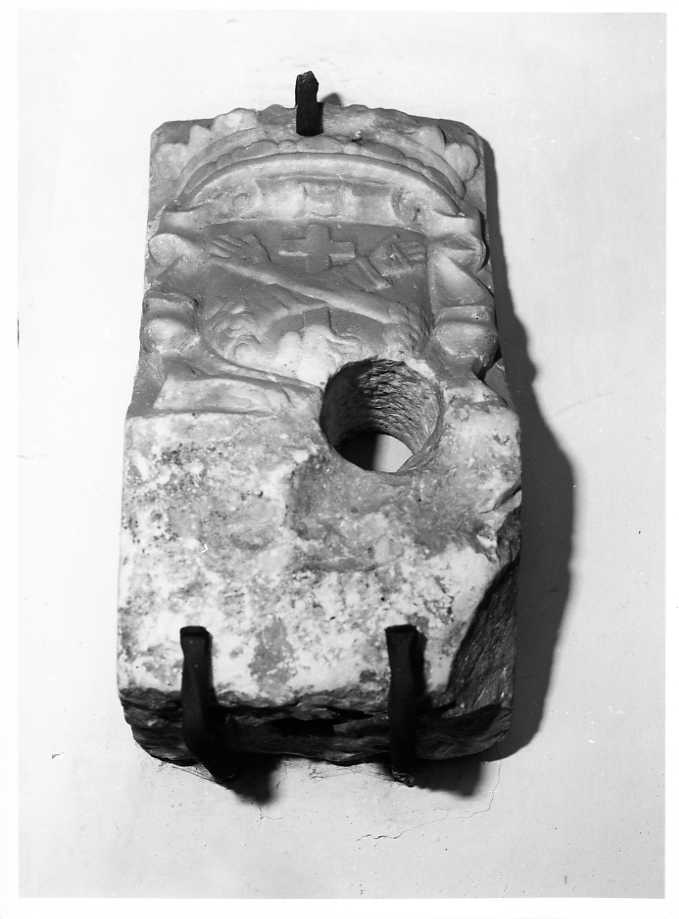 stemma (rilievo, frammento) - bottega campana (sec. XIV)