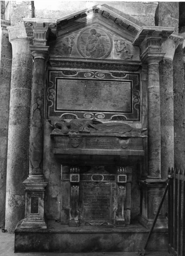 monumento funebre - bottega napoletana (sec. XVI)