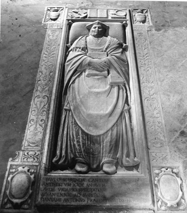 figura maschile (lastra tombale) - bottega napoletana (sec. XVI)