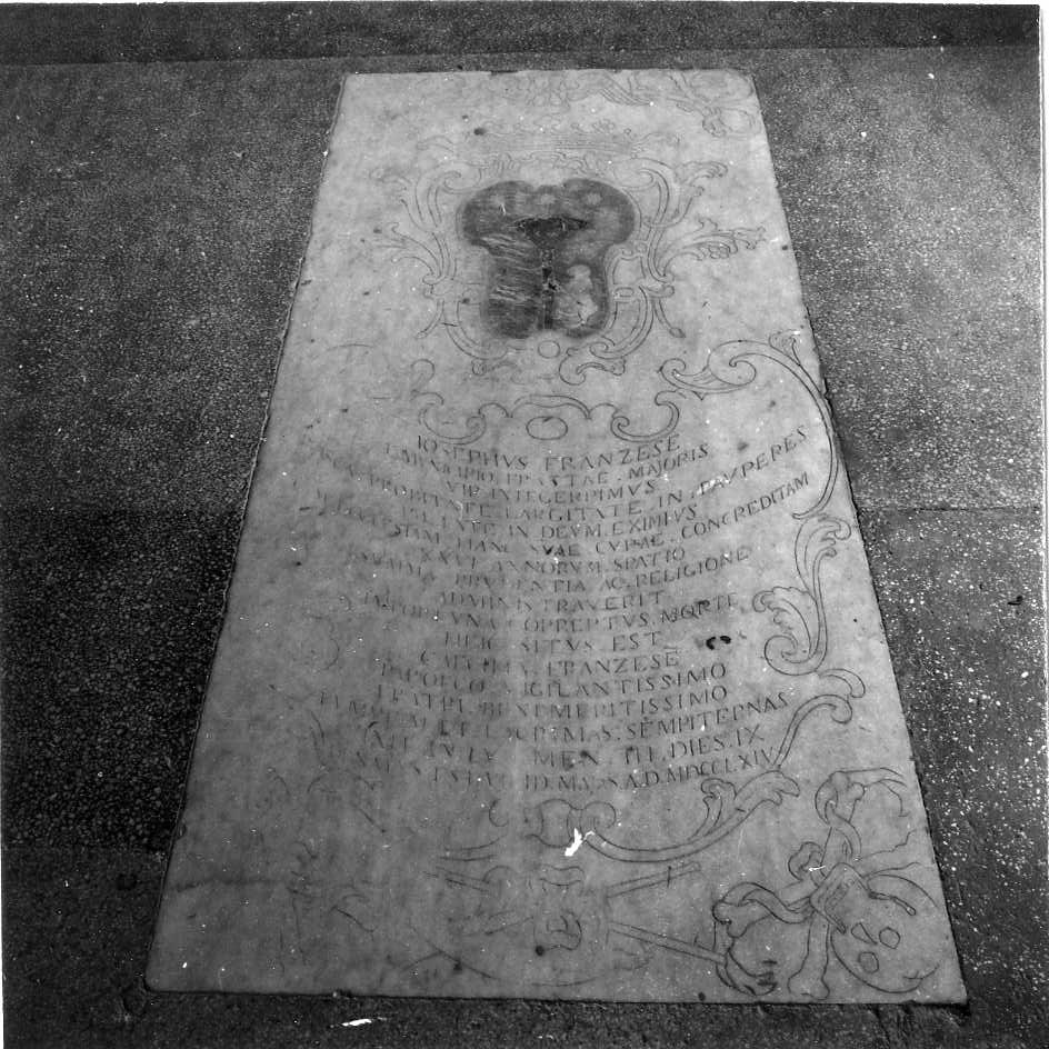 lastra tombale - bottega campana (sec. XVI)