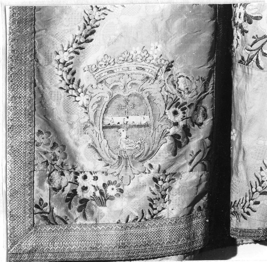 tunicella - manifattura campana (seconda metà sec. XVIII)