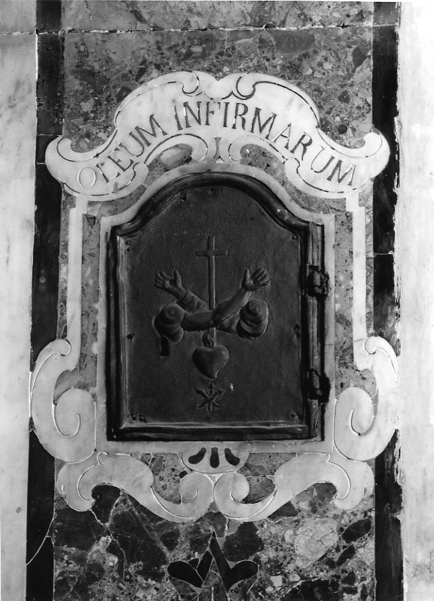 anta di armadietto per oli santi, opera isolata - bottega campana (sec. XVIII)