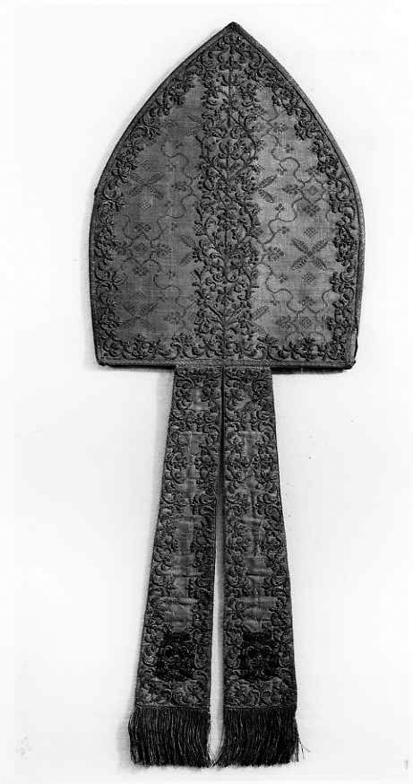 mitria - manifattura campana (sec. XVIII)